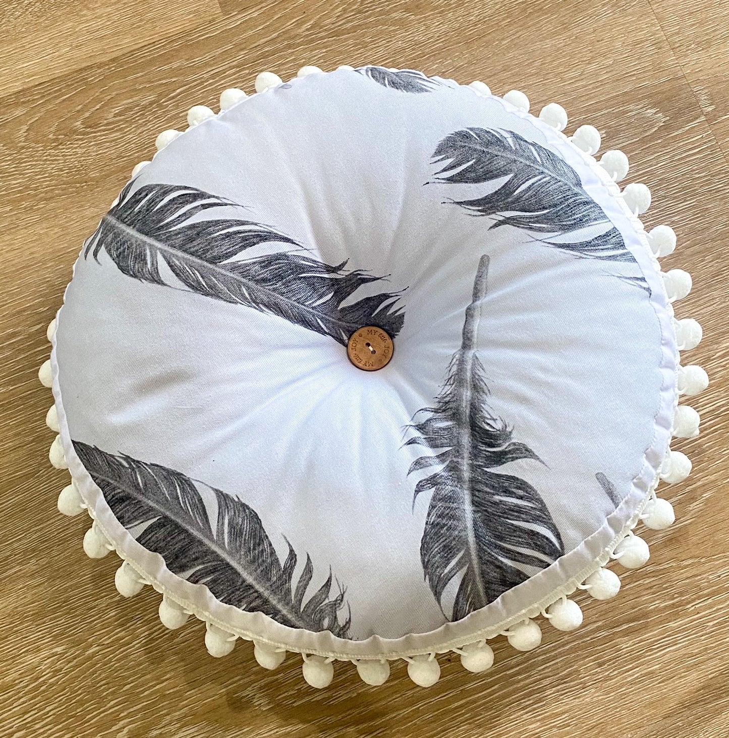 Feathers Mini Cushion